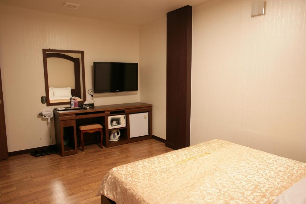Hill House Seoul Myeongdong Hotel Exterior photo