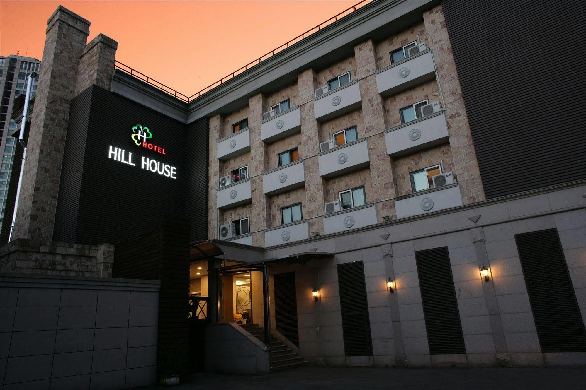 Hill House Seoul Myeongdong Hotel Exterior photo